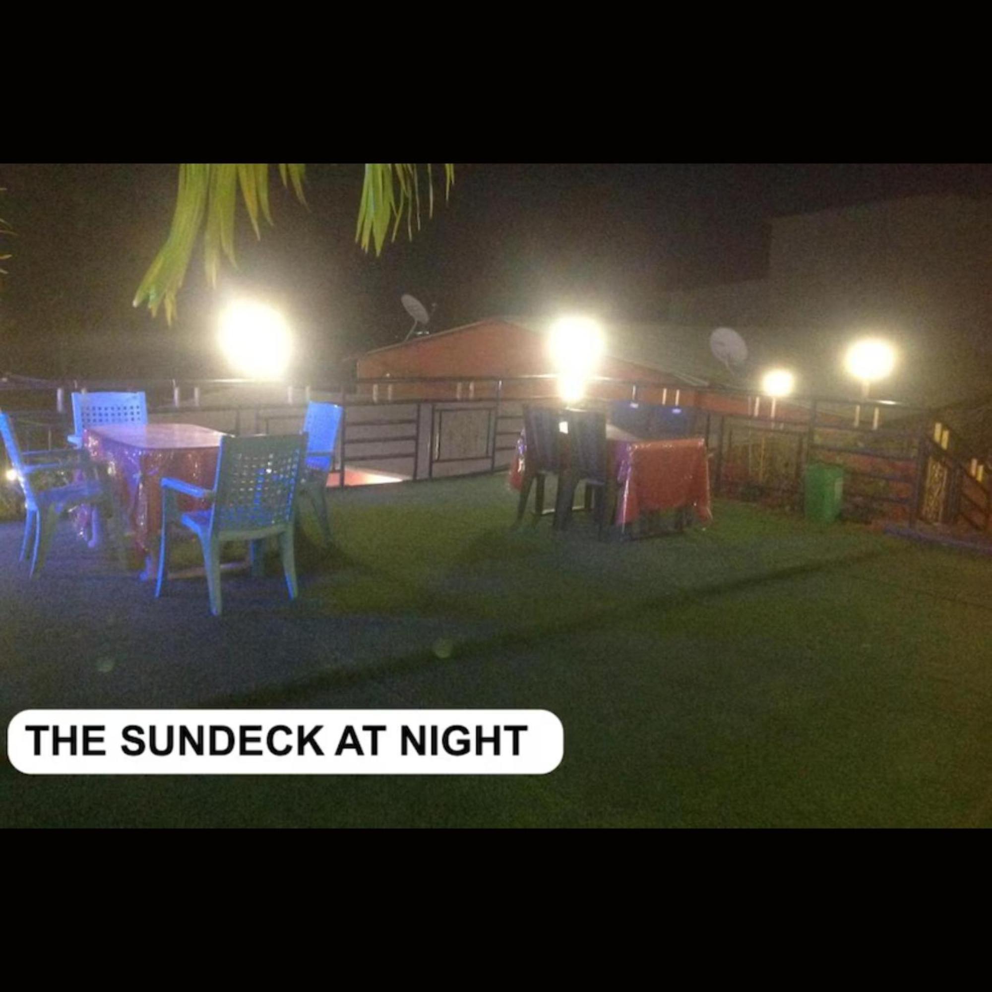 Hotel Strawberry County Panchgani Exterior foto