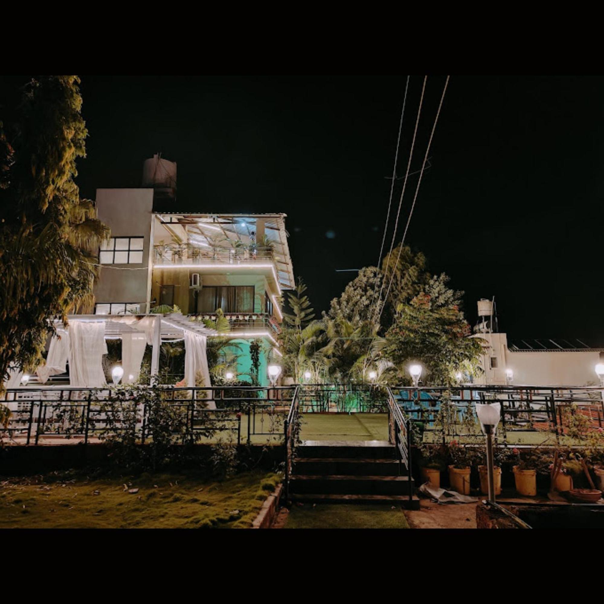 Hotel Strawberry County Panchgani Exterior foto
